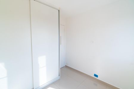 Quarto 2 de apartamento para alugar com 2 quartos, 54m² em Vila Santa Catarina, São Paulo