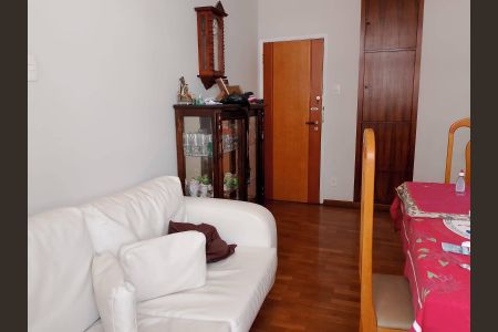Apartamento à venda com 120m², 3 quartos e sem vaga