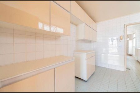 Apartamento à venda com 198m², 3 quartos e 2 vagas