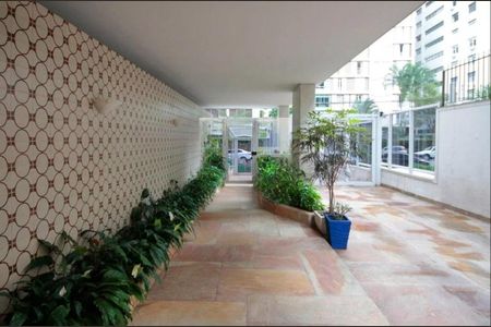 Apartamento à venda com 198m², 3 quartos e 2 vagas