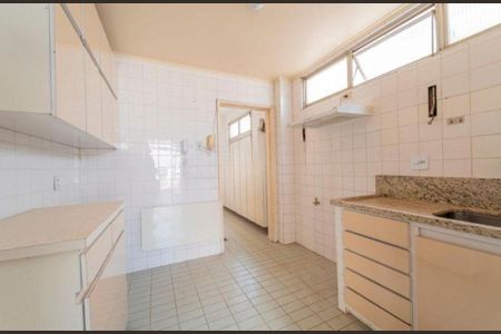 Apartamento à venda com 198m², 3 quartos e 2 vagas