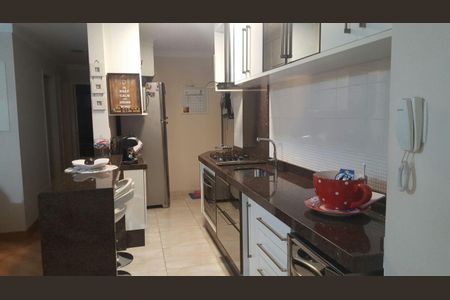 Apartamento à venda com 74m², 3 quartos e 1 vaga