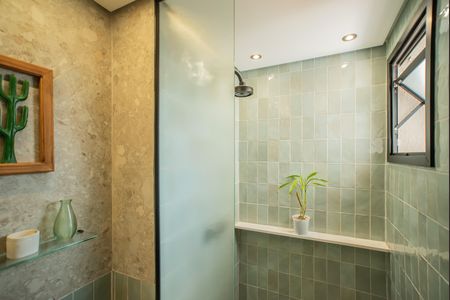 Banheiro de apartamento à venda com 2 quartos, 67m² em Vila da Saúde, São Paulo