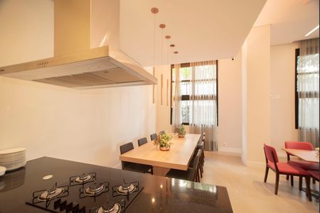 Apartamento à venda com 67m², 2 quartos e 1 vaga Apartamento à venda com 67m², 2 quartos e 1 vagaÁrea comum - Salão de festas
