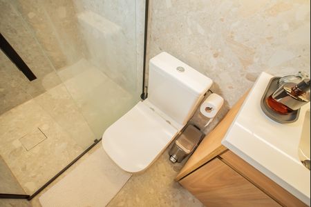 Apartamento à venda com 67m², 2 quartos e 1 vaga Apartamento à venda com 67m², 2 quartos e 1 vagaBanheiro da Suíte