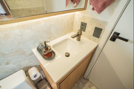 Apartamento à venda com 67m², 2 quartos e 1 vaga Apartamento à venda com 67m², 2 quartos e 1 vagaBanheiro da Suíte