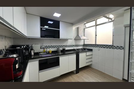 Apartamento à venda com 109m², 3 quartos e 1 vagaCozinha