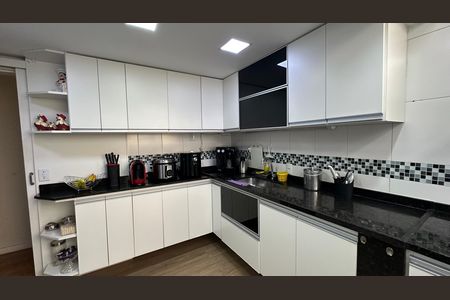 Apartamento à venda com 109m², 3 quartos e 1 vagaCozinha