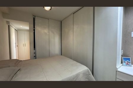 Apartamento à venda com 109m², 3 quartos e 1 vagaQuarto 2