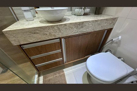 Apartamento à venda com 109m², 3 quartos e 1 vagaBanheiro