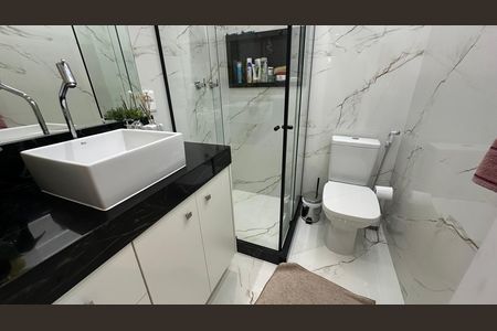 Apartamento à venda com 109m², 3 quartos e 1 vagaBanheiro do Quarto 2