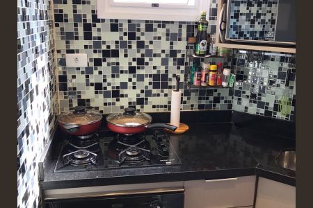 Cozinha de apartamento à venda com 1 quarto, 45m² em Paraíso, São Paulo