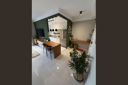 Apartamento à venda com 94m², 2 quartos e 2 vagasCozinha