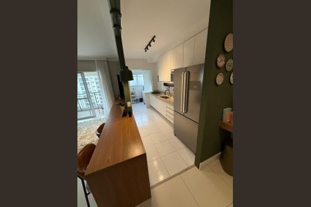 Apartamento à venda com 94m², 2 quartos e 2 vagasCozinha
