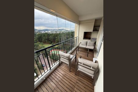 Apartamento à venda com 94m², 2 quartos e 2 vagasVaranda