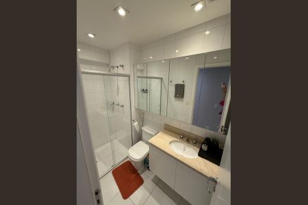 Apartamento à venda com 94m², 2 quartos e 2 vagasBanheiro 1