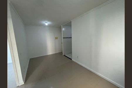 Apartamento para alugar com 45m², 2 quartos e 1 vagaSala
