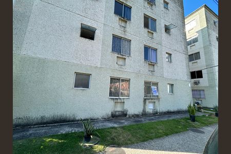Apartamento para alugar com 45m², 2 quartos e 1 vagaFachada + placa