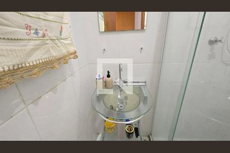 Casa à venda com 120m², 2 quartos e 1 vagaBanheiro