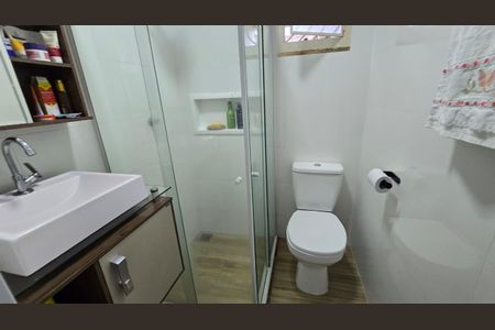 Casa à venda com 120m², 2 quartos e 1 vagaBanheiro