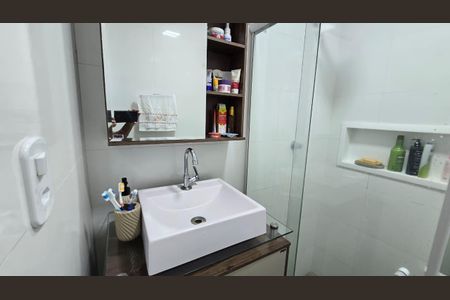 Casa à venda com 120m², 2 quartos e 1 vagaBanheiro