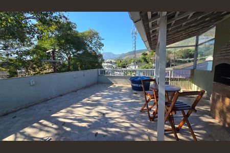 Casa à venda com 120m², 2 quartos e 1 vagaÁrea Externa
