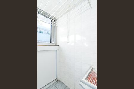 Apartamento para alugar com 65m², 3 quartos e 1 vagaÁrea de Serviço Área de Serviço 