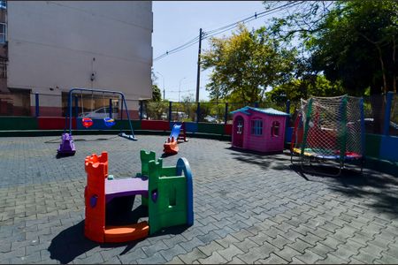 Apartamento para alugar com 65m², 3 quartos e 1 vagaPlayground