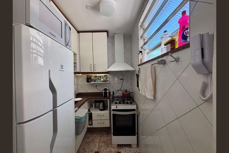 Cozinha de apartamento à venda com 1 quarto, 45m² em Copacabana, Rio de Janeiro