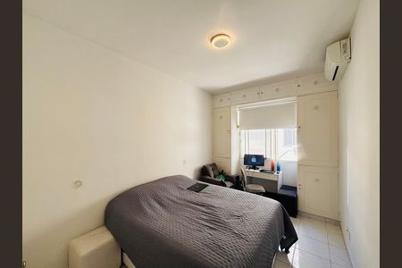 Quarto de apartamento à venda com 1 quarto, 45m² em Copacabana, Rio de Janeiro