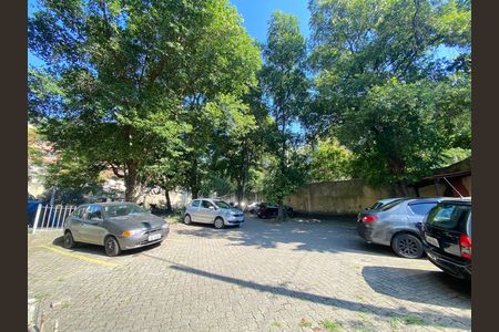 Apartamento para alugar com 72m², 2 quartos e 1 vaga