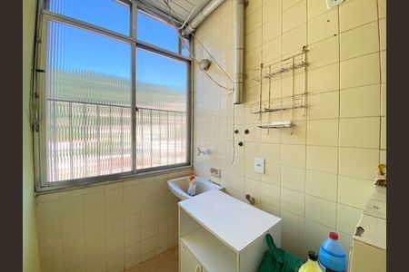 Apartamento para alugar com 72m², 2 quartos e 1 vaga