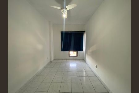Apartamento para alugar com 72m², 2 quartos e 1 vaga
