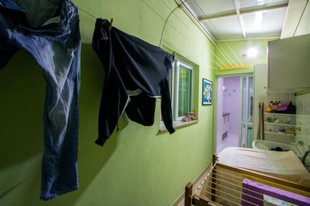 Apartamento à venda com 70m², 2 quartos e 1 vaga Apartamento à venda com 70m², 2 quartos e 1 vagaÁrea de serviço