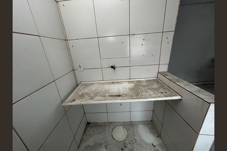 Cozinha de casa para alugar com 1 quarto, 24m² em Vila Valqueire, Rio de Janeiro