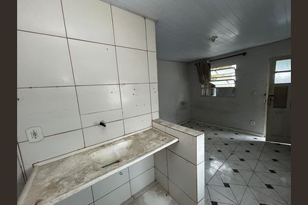Cozinha de casa para alugar com 1 quarto, 24m² em Vila Valqueire, Rio de Janeiro