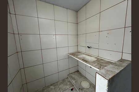 Cozinha de casa para alugar com 1 quarto, 24m² em Vila Valqueire, Rio de Janeiro
