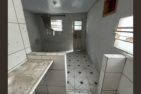 Cozinha de casa para alugar com 1 quarto, 24m² em Vila Valqueire, Rio de Janeiro