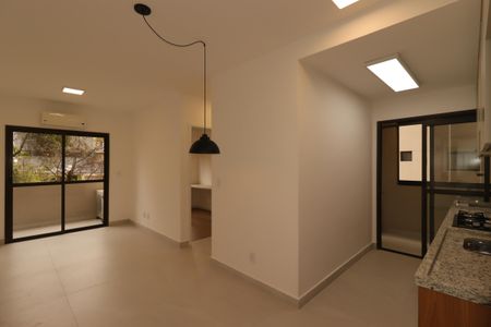 Sala de apartamento para alugar com 2 quartos, 56m² em Parque das Nações, Santo André