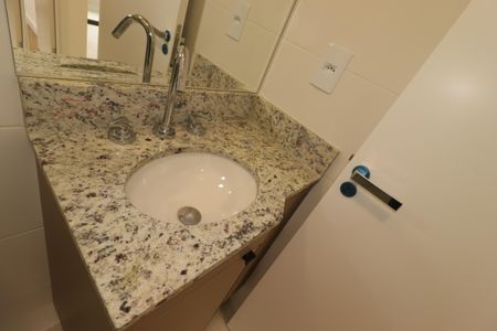 Apartamento para alugar com 56m², 2 quartos e 1 vagaBanheiro Social - Pia