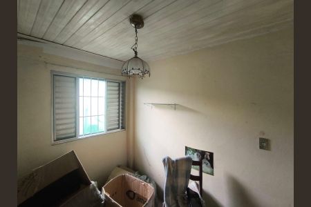 Quarto de casa à venda com 3 quartos, 250m² em Vila Nhocuné, São Paulo