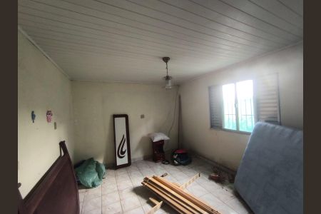 Quarto de casa à venda com 3 quartos, 250m² em Vila Nhocuné, São Paulo