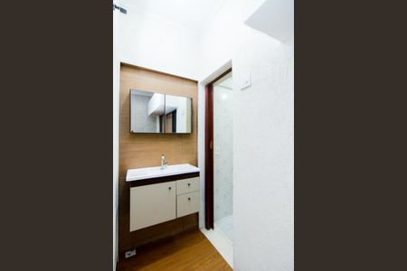 Banheiro de casa para alugar com 1 quarto, 25m² em Jardim Maia, Guarulhos