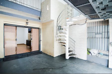 Garagem de casa para alugar com 1 quarto, 25m² em Jardim Maia, Guarulhos