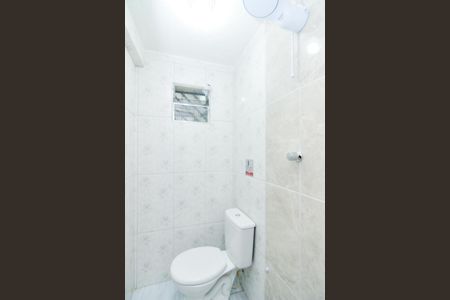 Banheiro de casa para alugar com 1 quarto, 25m² em Jardim Maia, Guarulhos