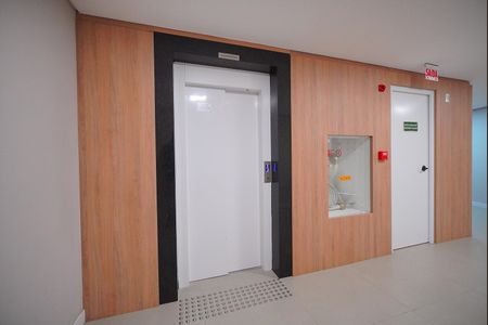Apartamento para alugar com 49m², 1 quarto e 1 vagaElevador