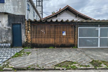 Casa para alugar com 80m², 2 quartos e 1 vagaFachada