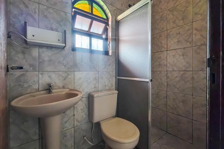 Casa para alugar com 80m², 2 quartos e 1 vagaBanheiro 