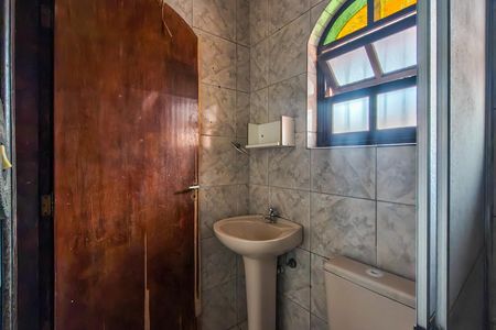Casa para alugar com 80m², 2 quartos e 1 vagaBanheiro 