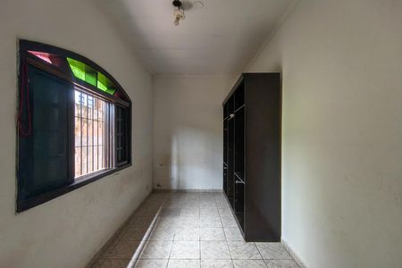 Casa para alugar com 80m², 2 quartos e 1 vagaQuarto